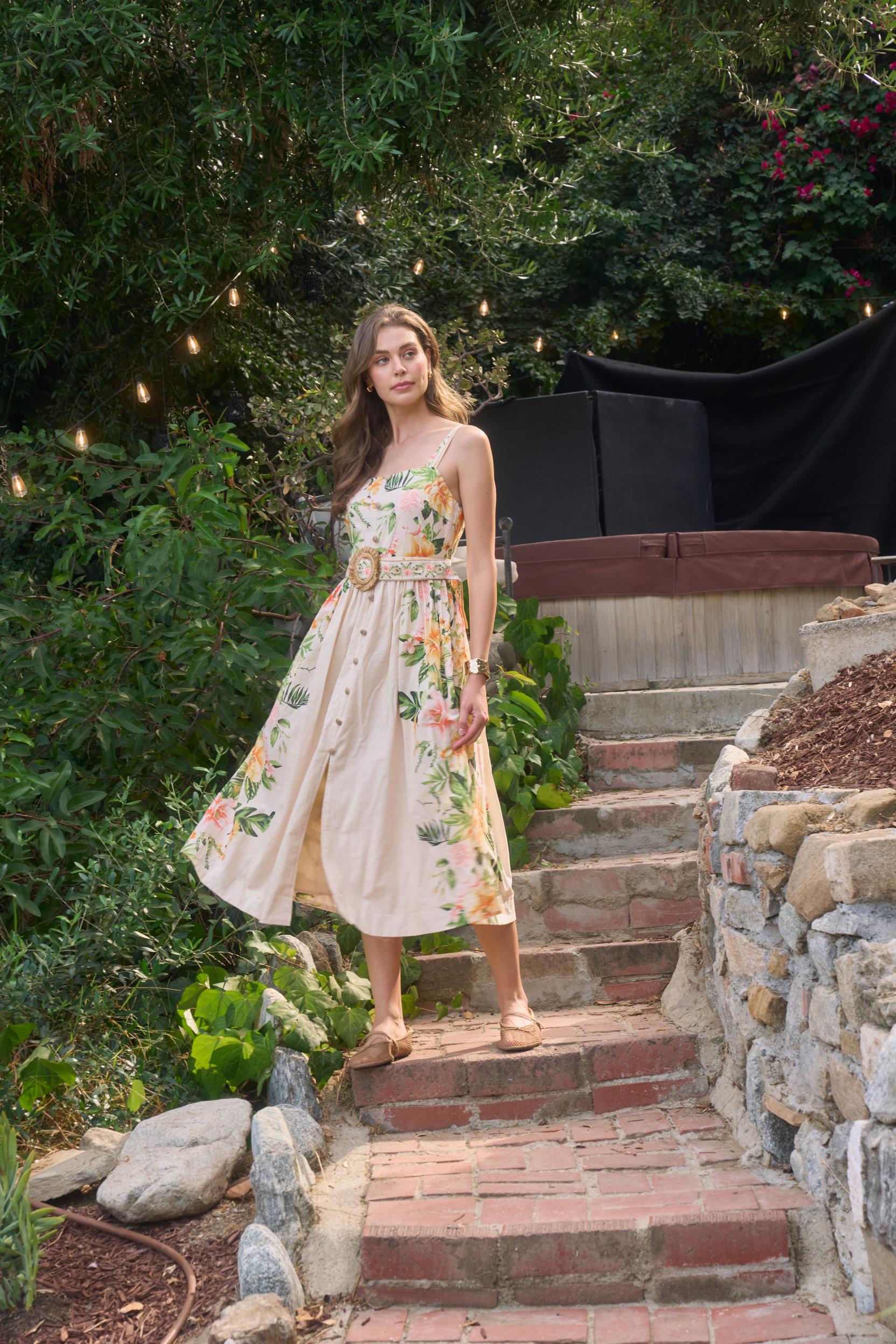 Buy Sleeveless Square Neck Floral Print Belt Detail Midi Dress