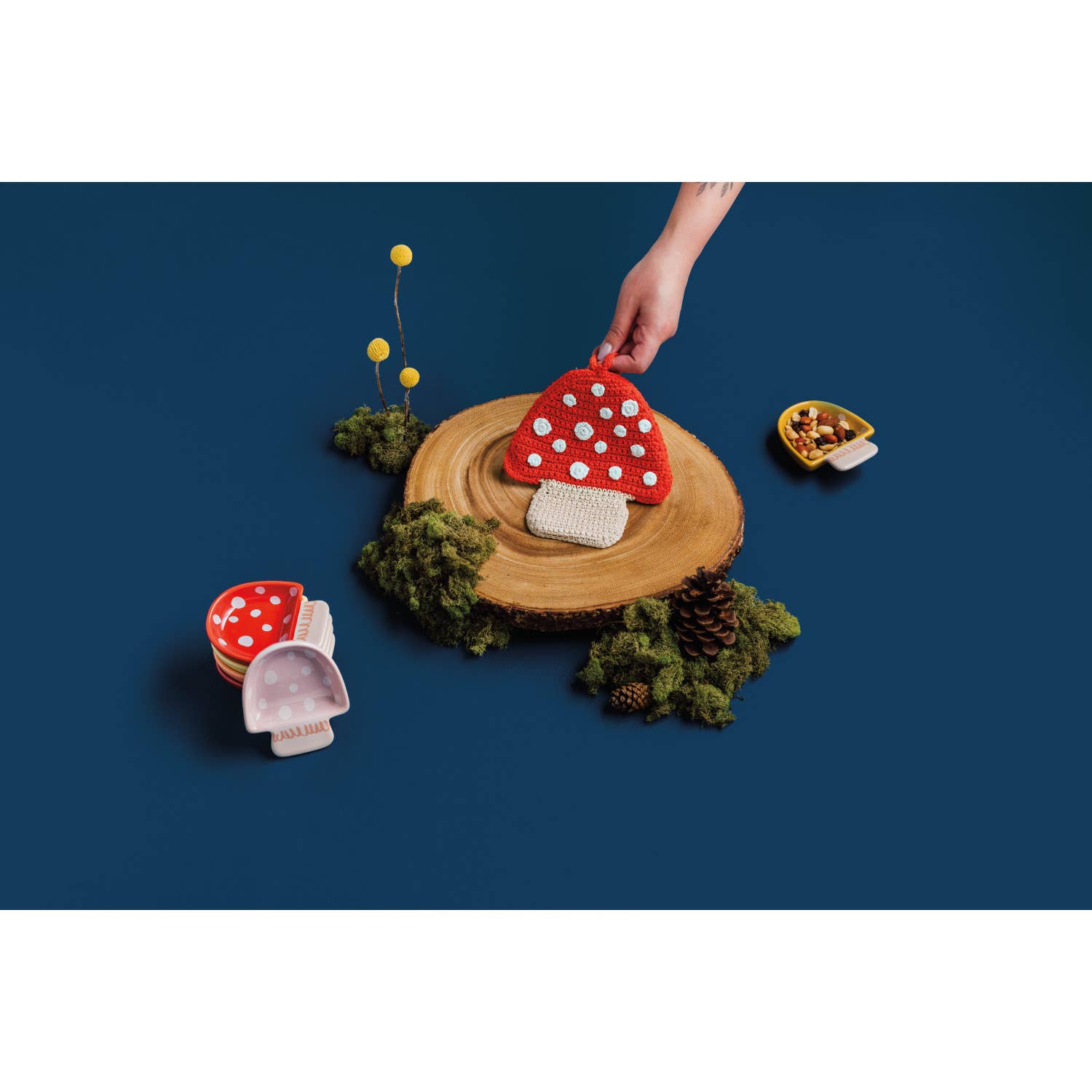 Toadstool Shaped Pinch Bowls Set of 6 - Thumbnail 2